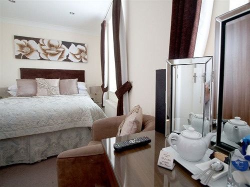 Grosvenor Lodge Guest House Christchurch  Bagian luar foto